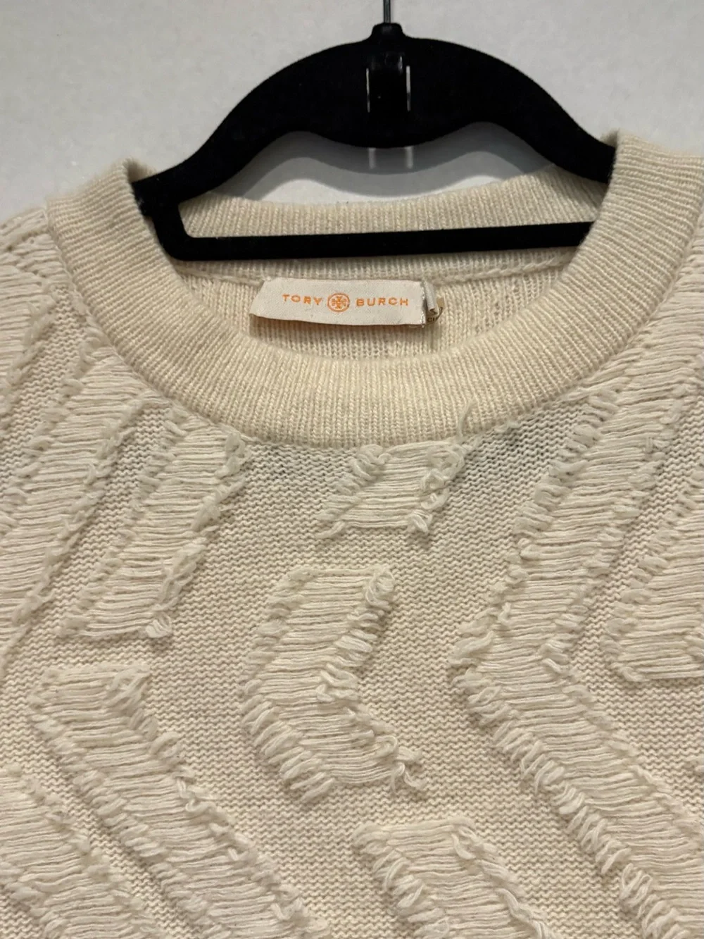Tory Burch - Women's Chevron Textured knit pullover Sweater. Size Small